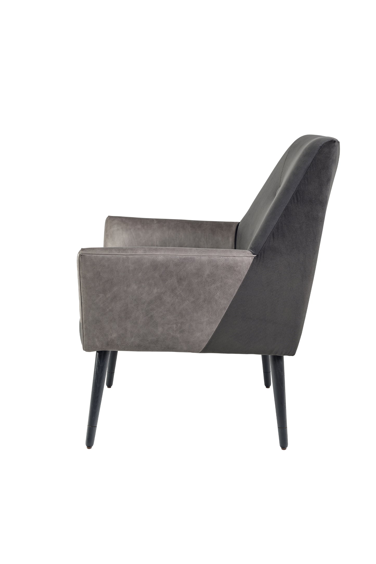 NERO ARMCHAIR