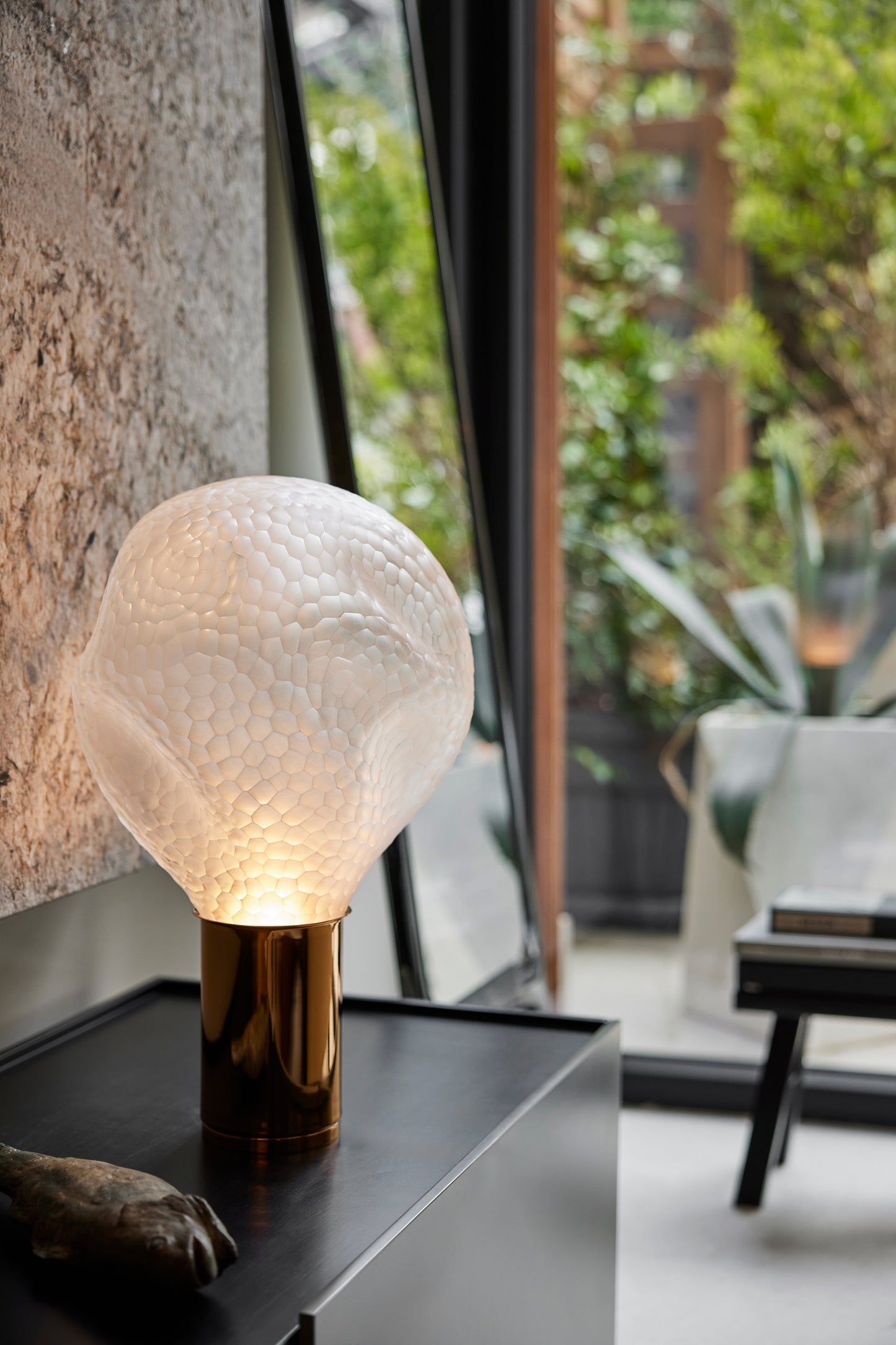 SHOKU TABLE LAMP